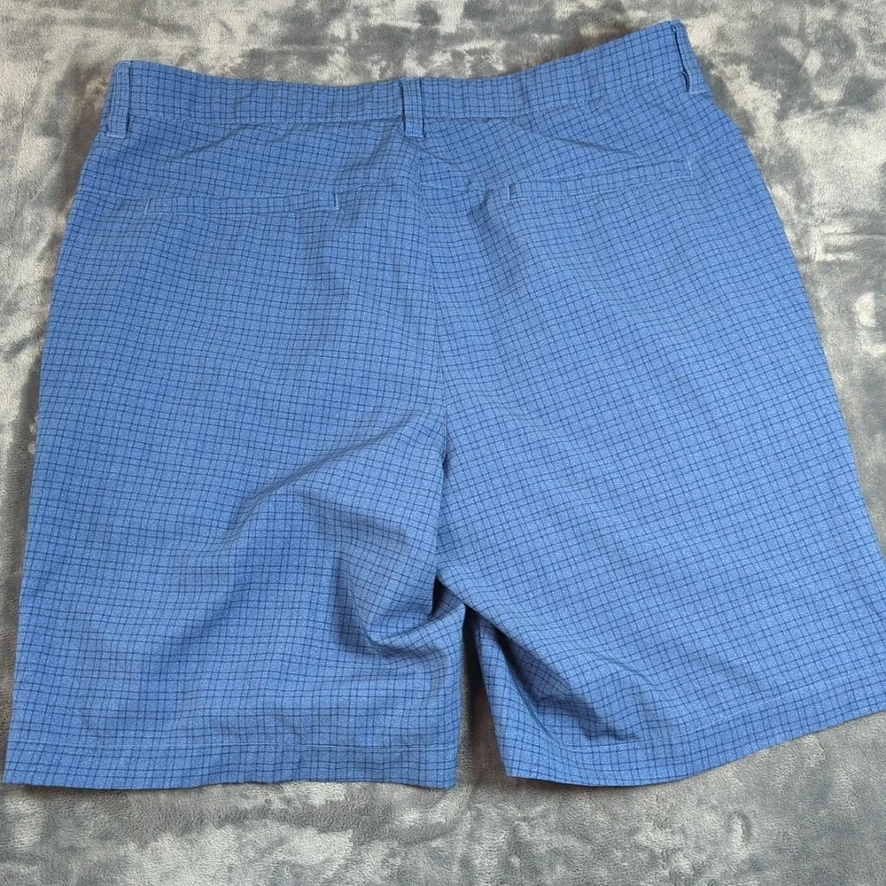 PGA Tour Blue Plaid Golf Shorts, Men's Size 36